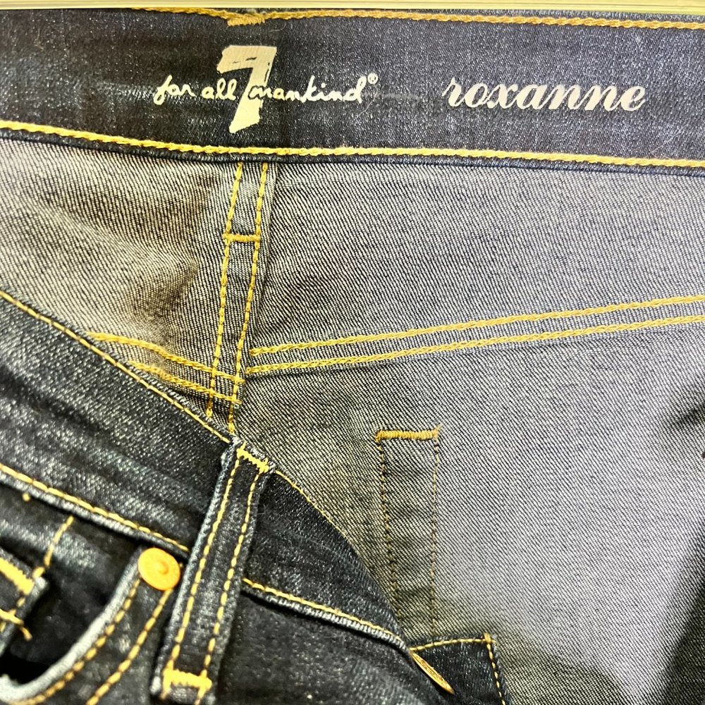 7 For All Mankind, Roxanne, Size 27 - Picture 4 of 4